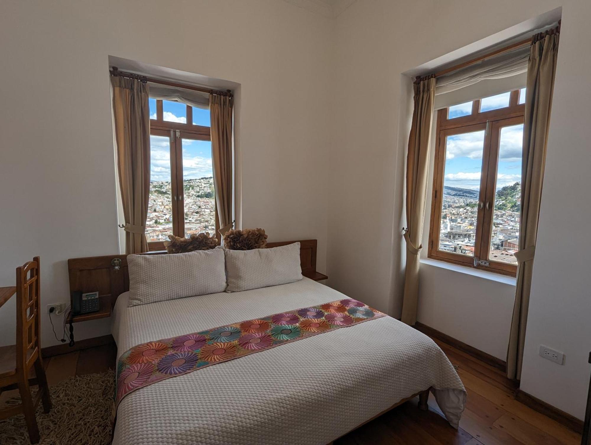 Vista Del Angel Hotel Boutique Quito Kültér fotó