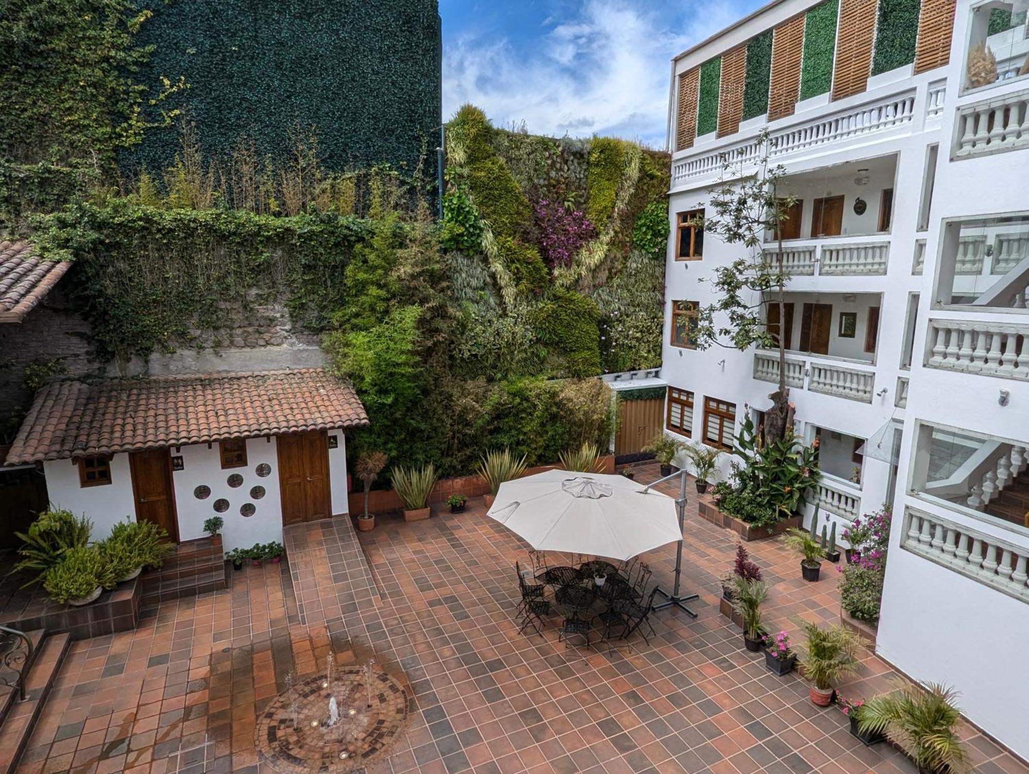 Vista Del Angel Hotel Boutique Quito Kültér fotó